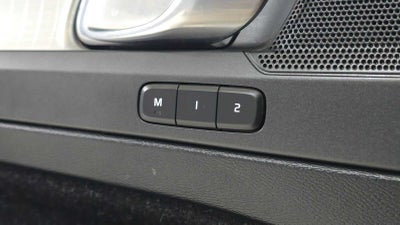 2020 Volvo XC40 Momentum