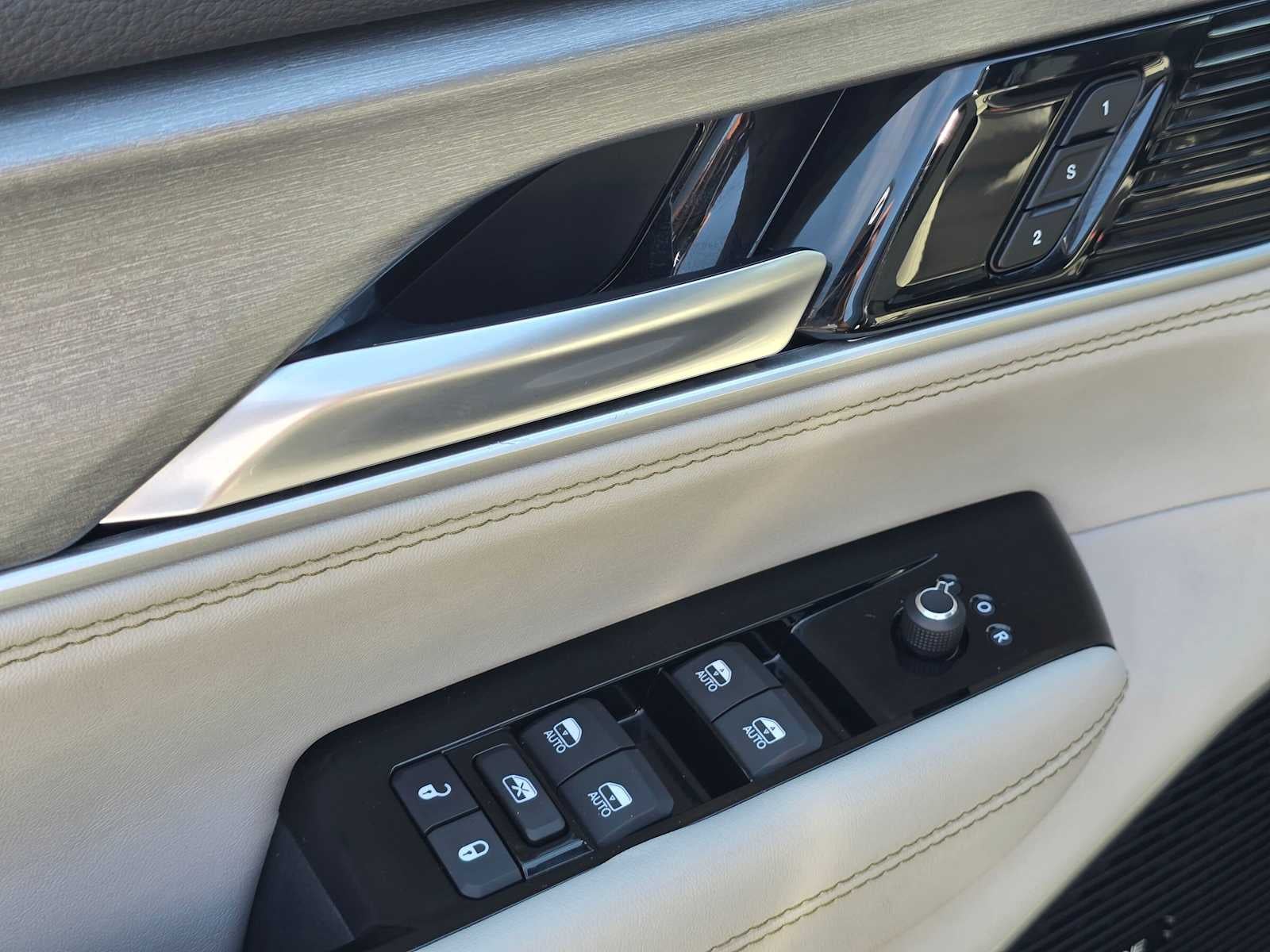 2025 Jeep Wagoneer 4x4
