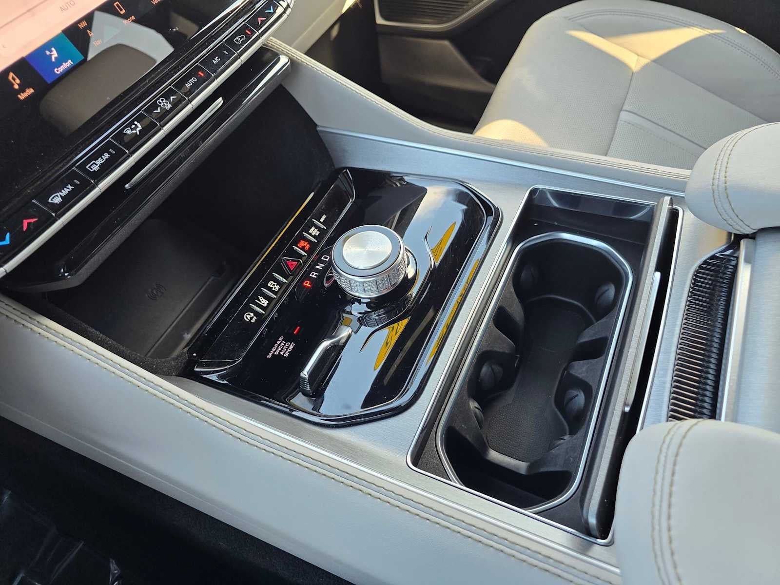 2025 Jeep Wagoneer 4x4