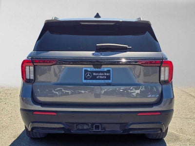2025 Ford Explorer ST-Line