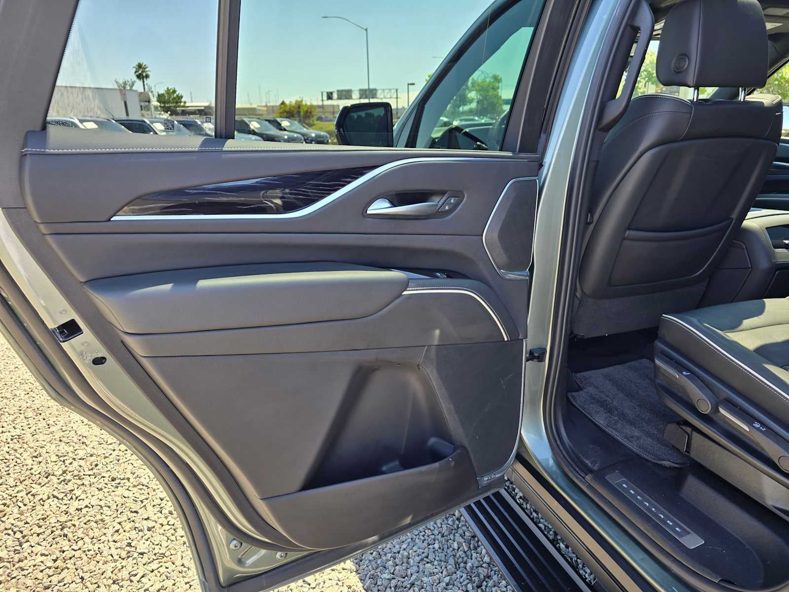 2023 Cadillac Escalade 4WD Sport