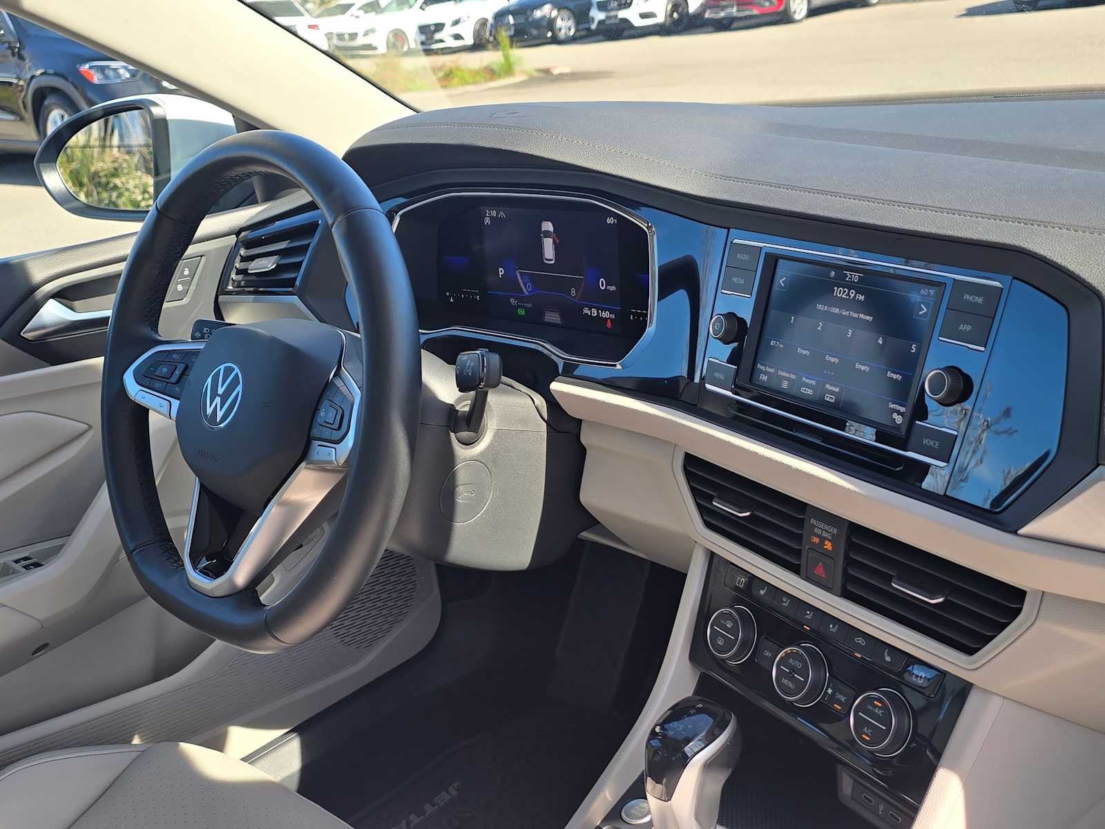 2023 Volkswagen Jetta SE