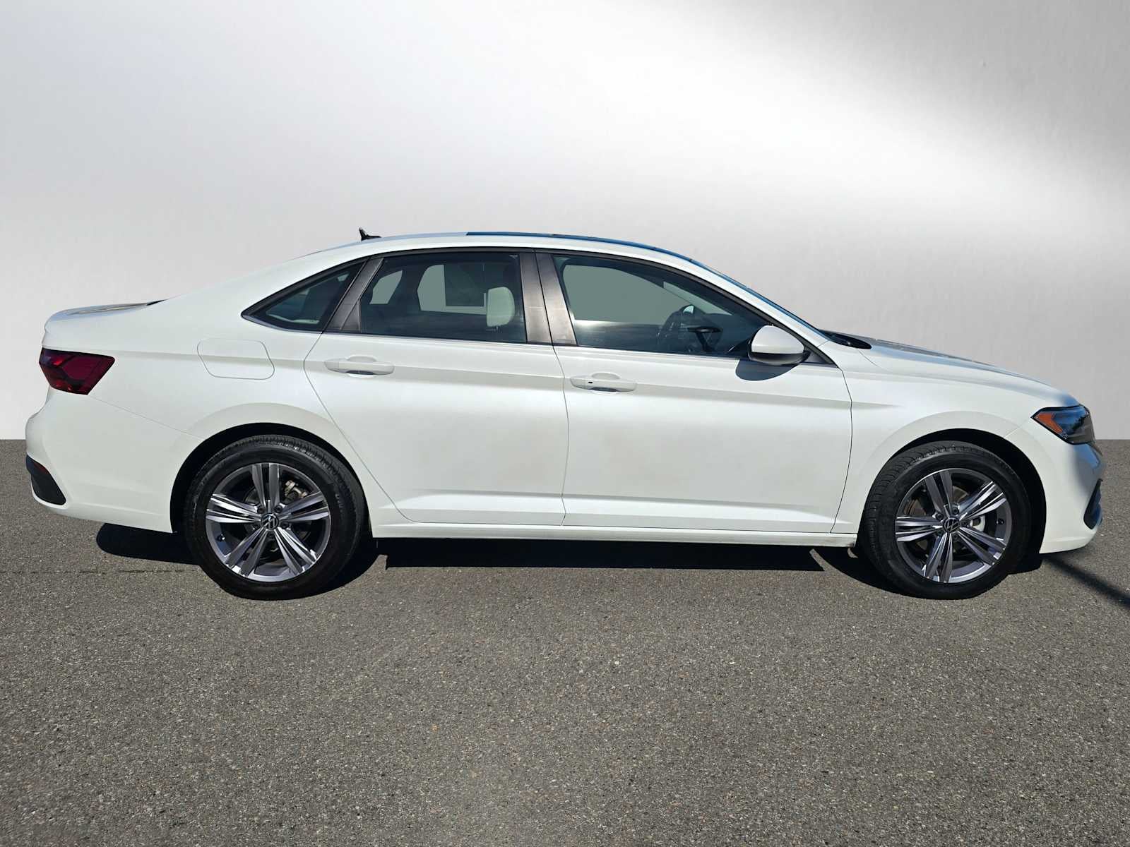 2023 Volkswagen Jetta SE