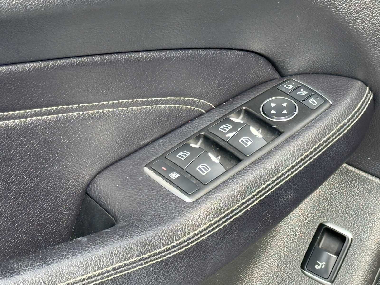 2015 Mercedes-Benz ML 350 4MATIC® 4dr