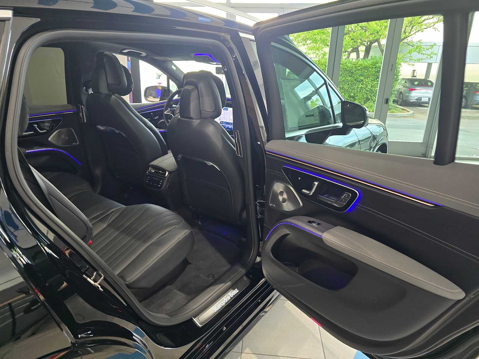 2026 Mercedes-Benz EQS 400 4MATIC® SUV