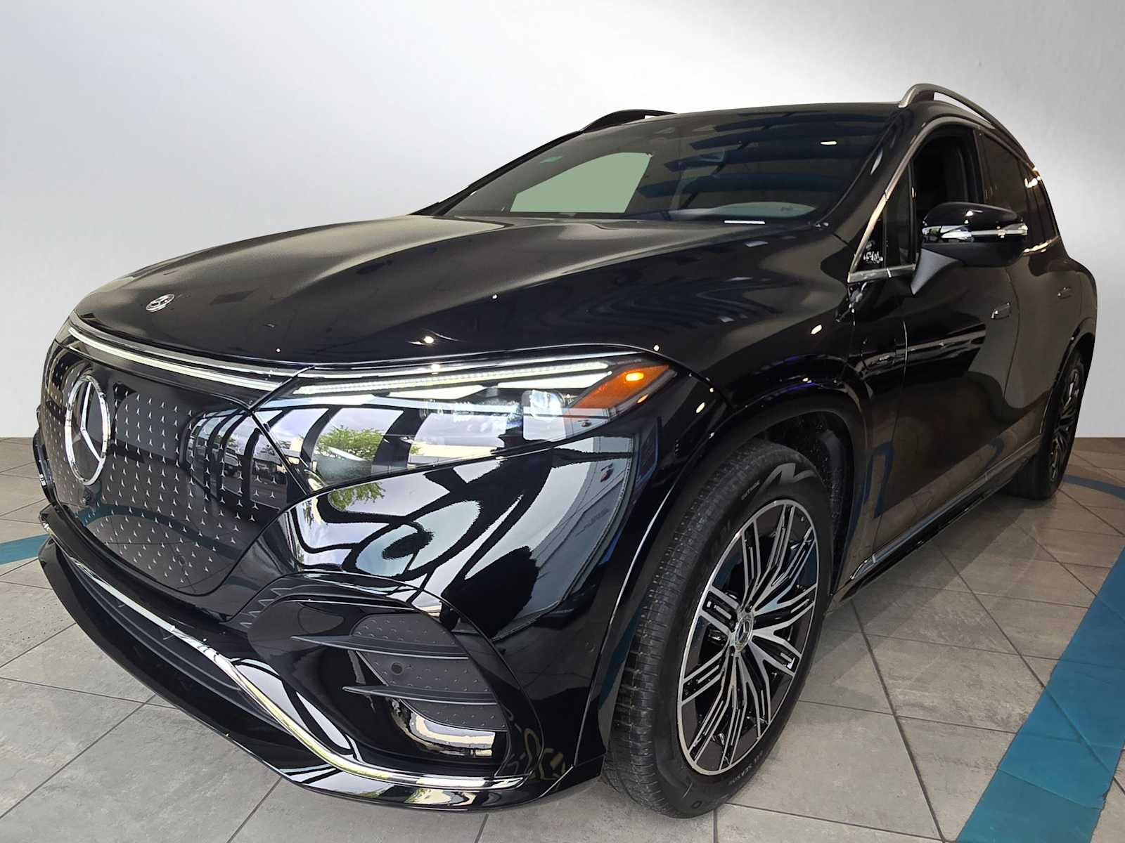 2026 Mercedes-Benz EQS 400 4MATIC® SUV