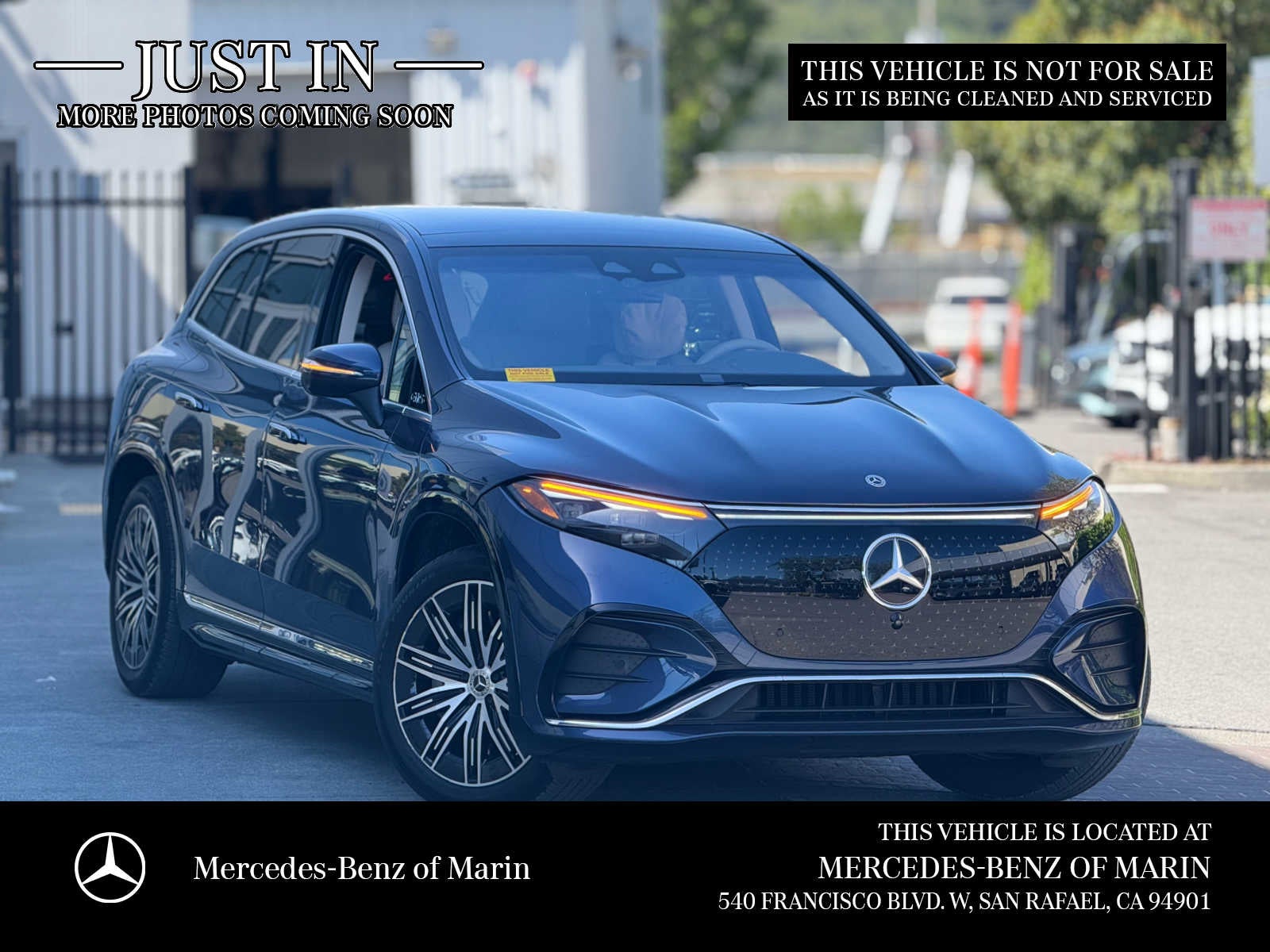 2023 Mercedes-Benz EQS SUV EQS 580 4MATIC's photo
