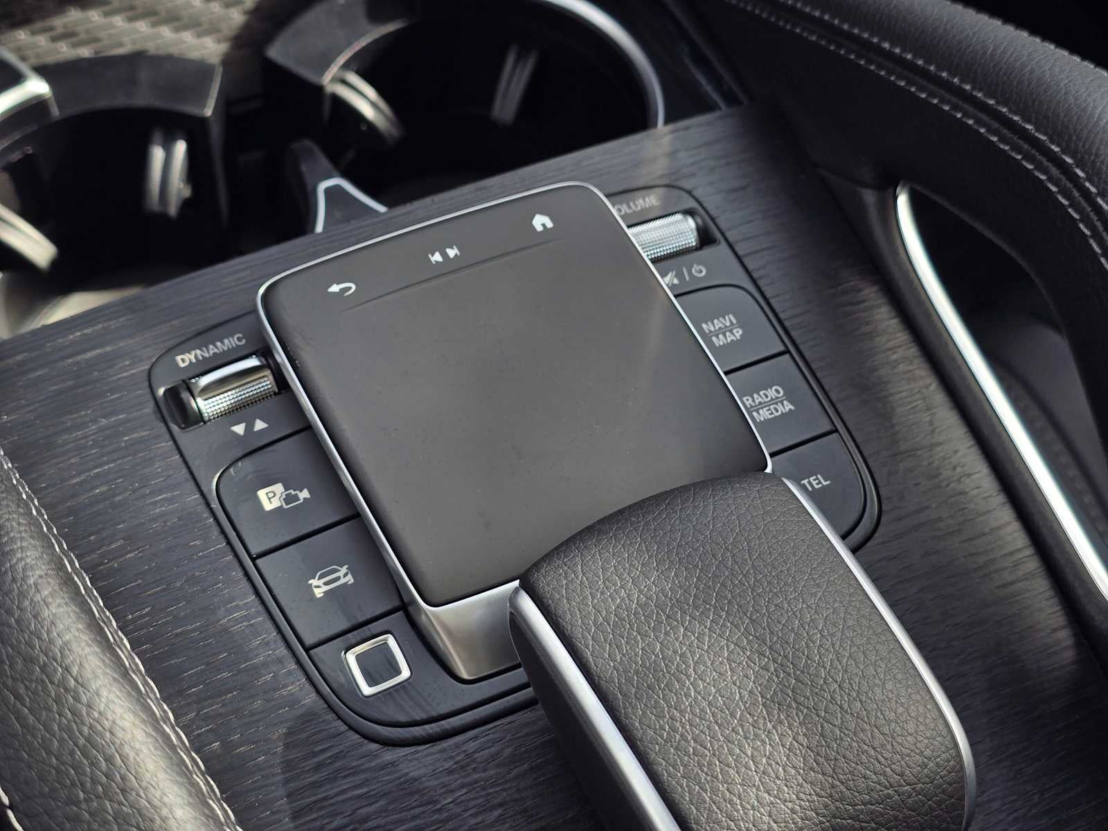 2026 Mercedes-Benz GLE 450e GLE 450e