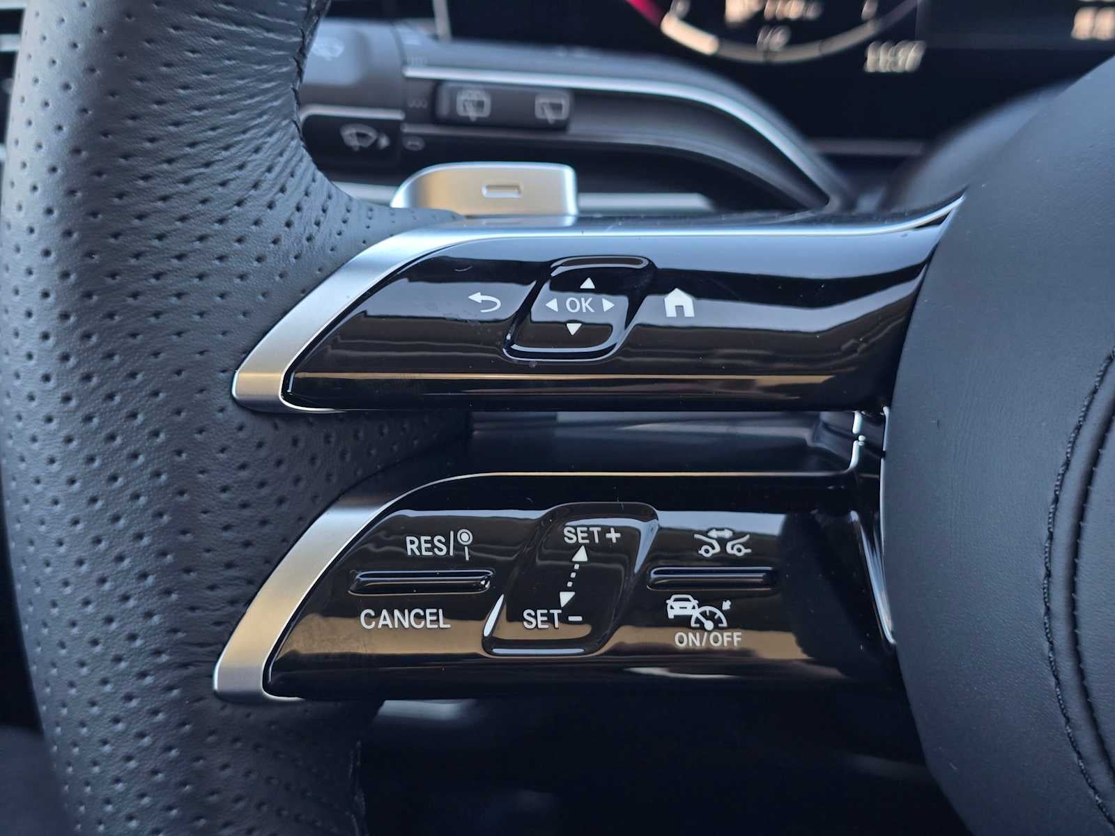 2026 Mercedes-Benz GLS 450 GLS 450