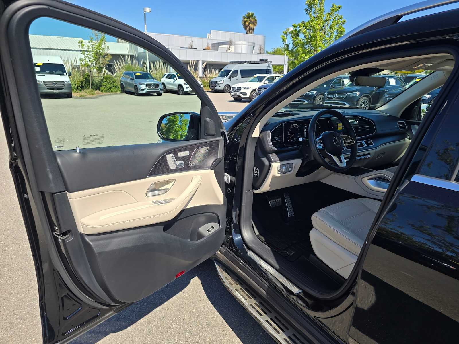 2023 Mercedes-Benz GLS 450 4MATIC® SUV