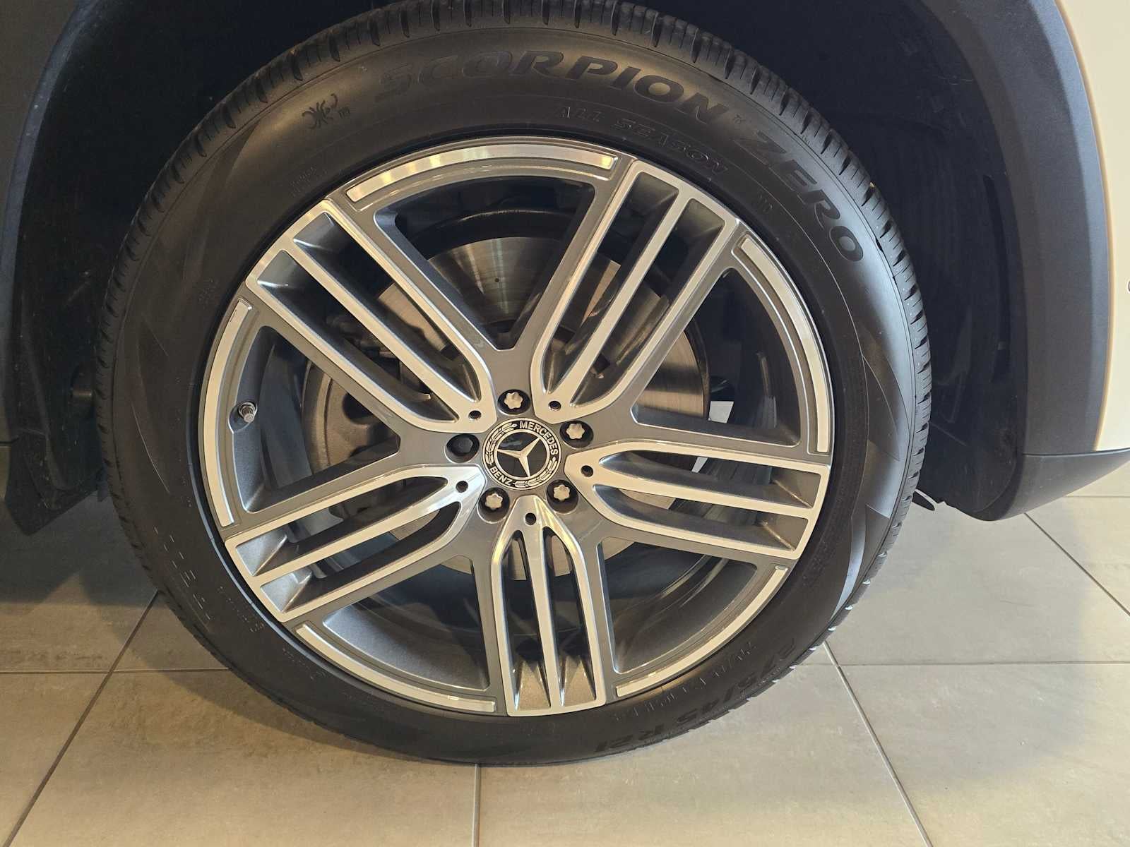 2026 Mercedes-Benz GLS 450 4MATIC® SUV