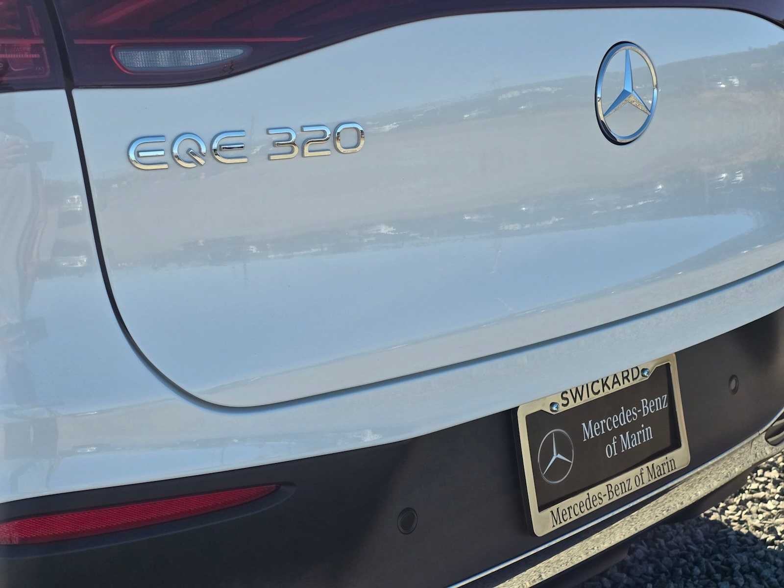 2027 Mercedes-Benz EQE 320 4MATIC® SUV