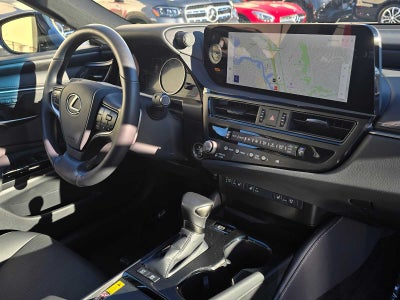 2025 Lexus ES ES 300h