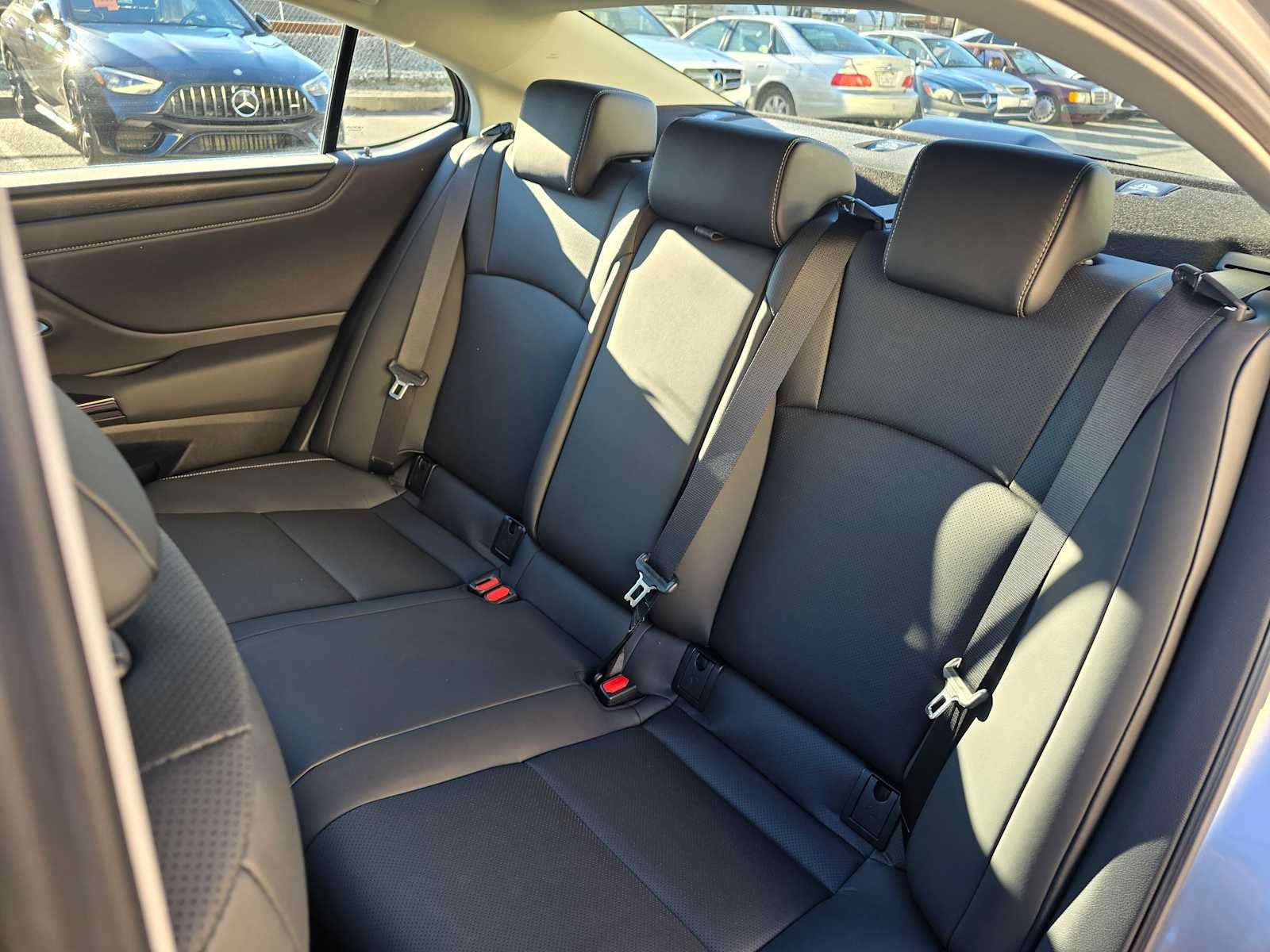 2025 Lexus ES ES 300h