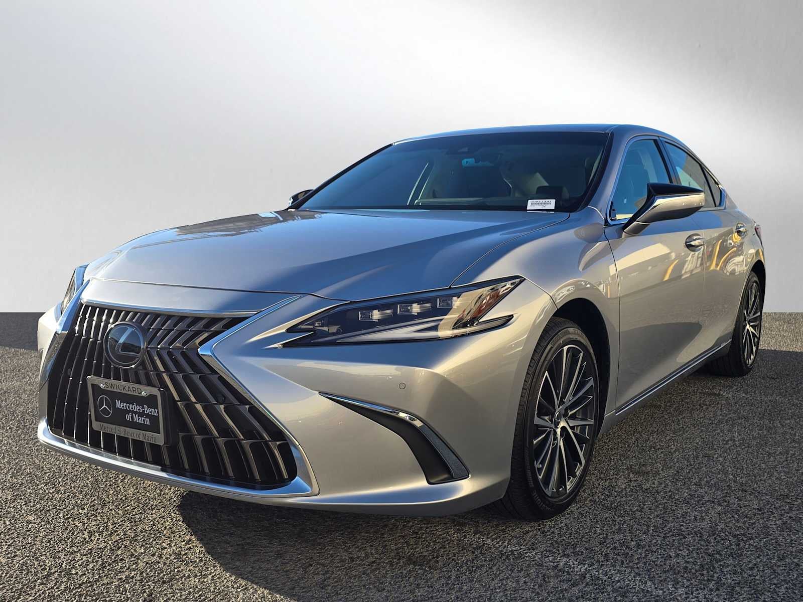 2025 Lexus ES ES 300h