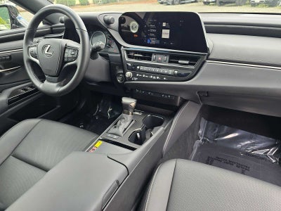 2025 Lexus ES 300h ES 300h