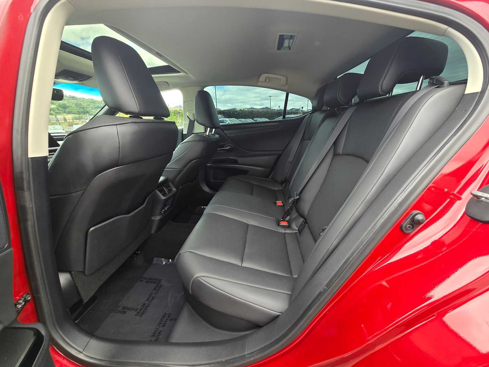 2025 Lexus ES 300h ES 300h