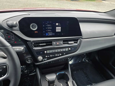 2025 Lexus ES 300h ES 300h
