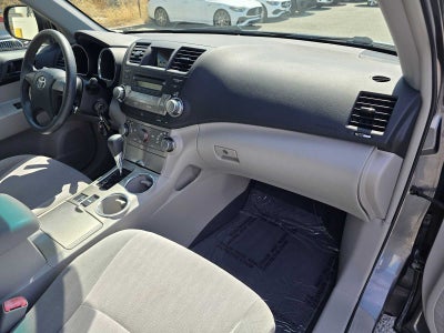 2011 Toyota Highlander Base