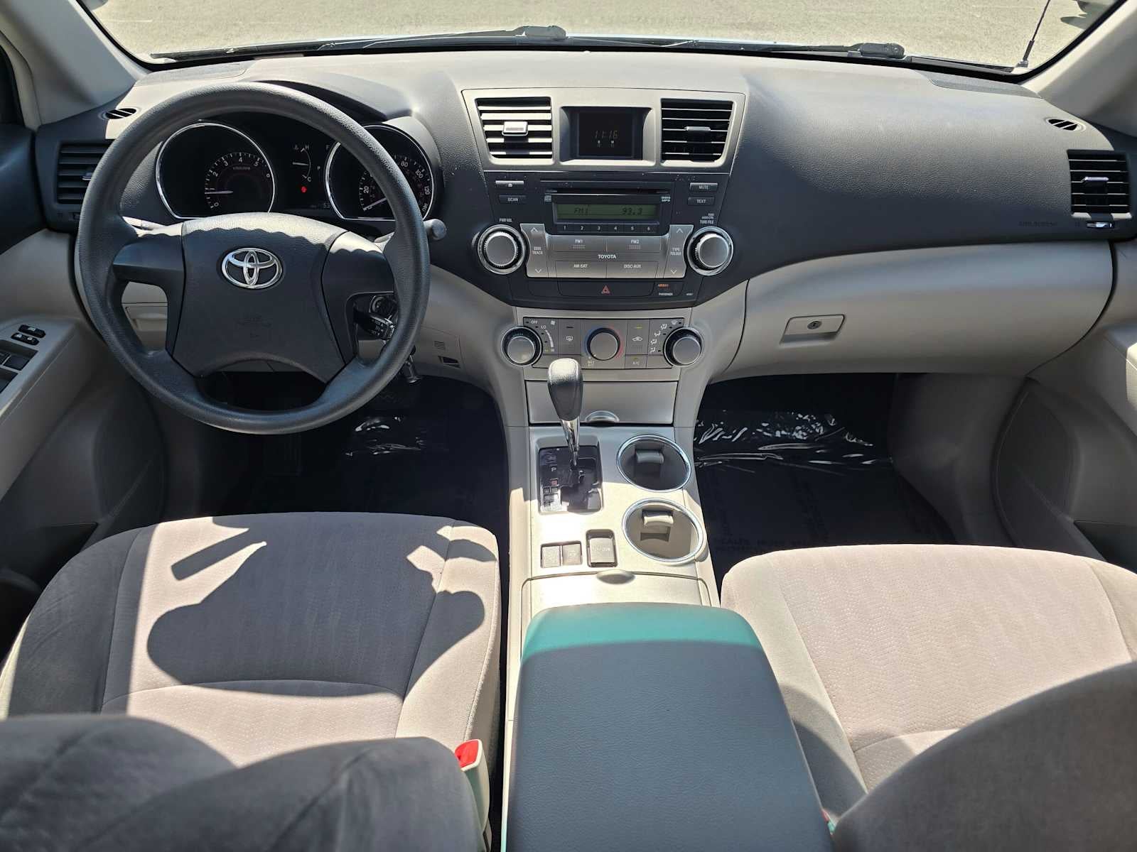 2011 Toyota Highlander Base