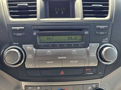 2011 Toyota Highlander Base