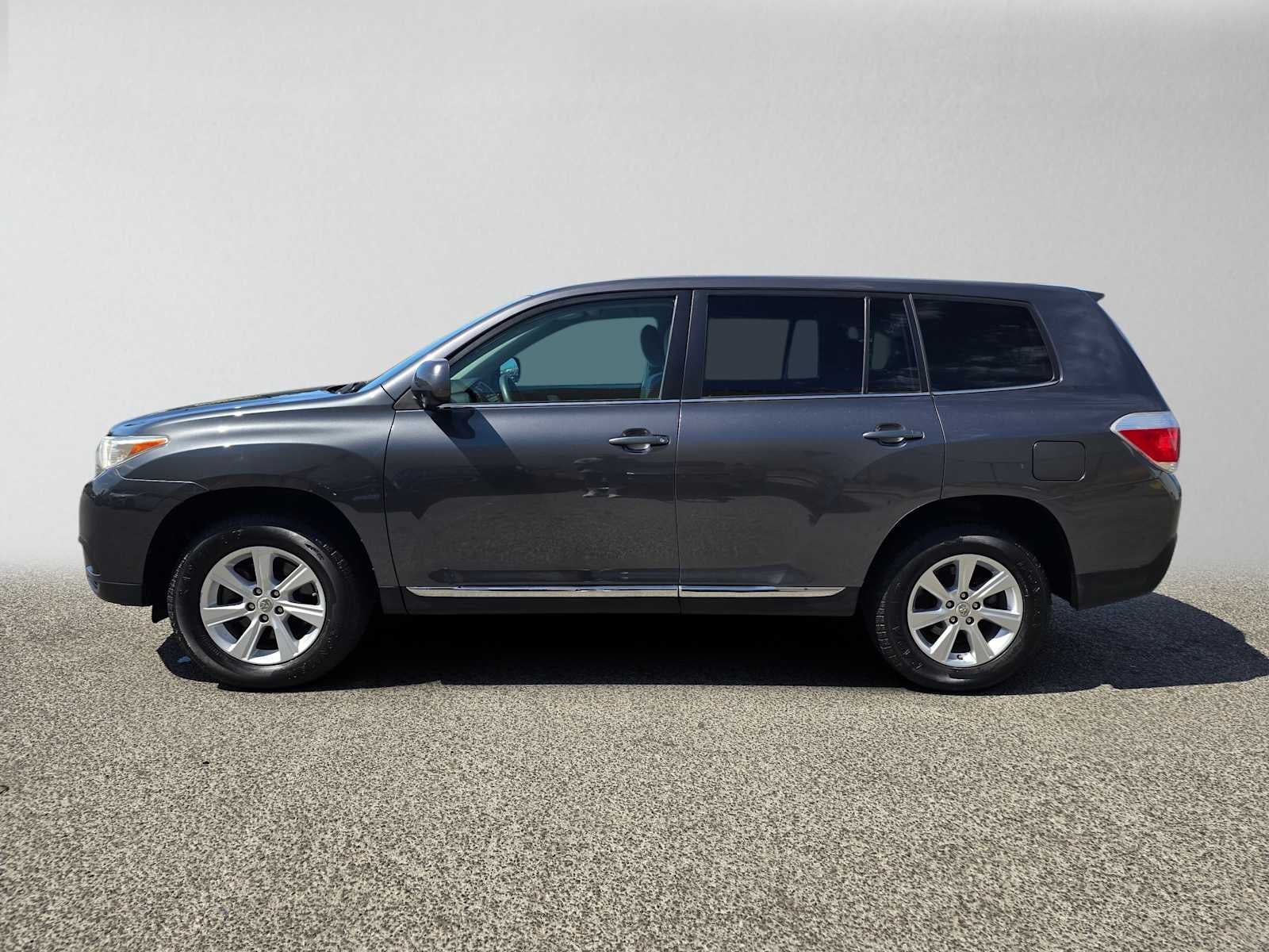 2011 Toyota Highlander Base