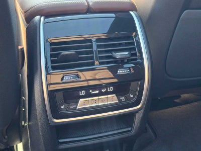 2025 BMW X5 xDrive40i xDrive40i