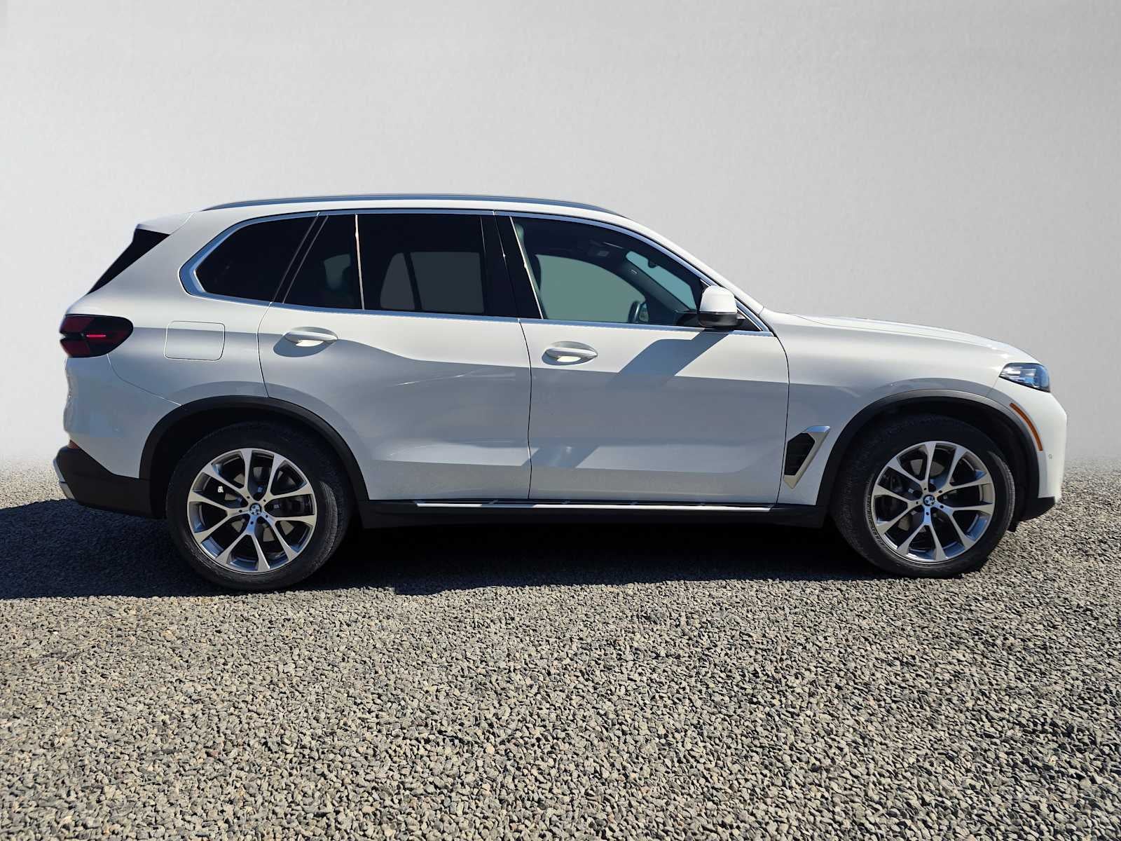2025 BMW X5 xDrive40i xDrive40i