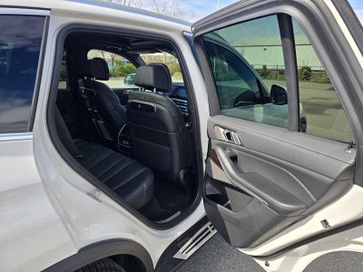 2025 BMW X5 xDrive50e xDrive50e