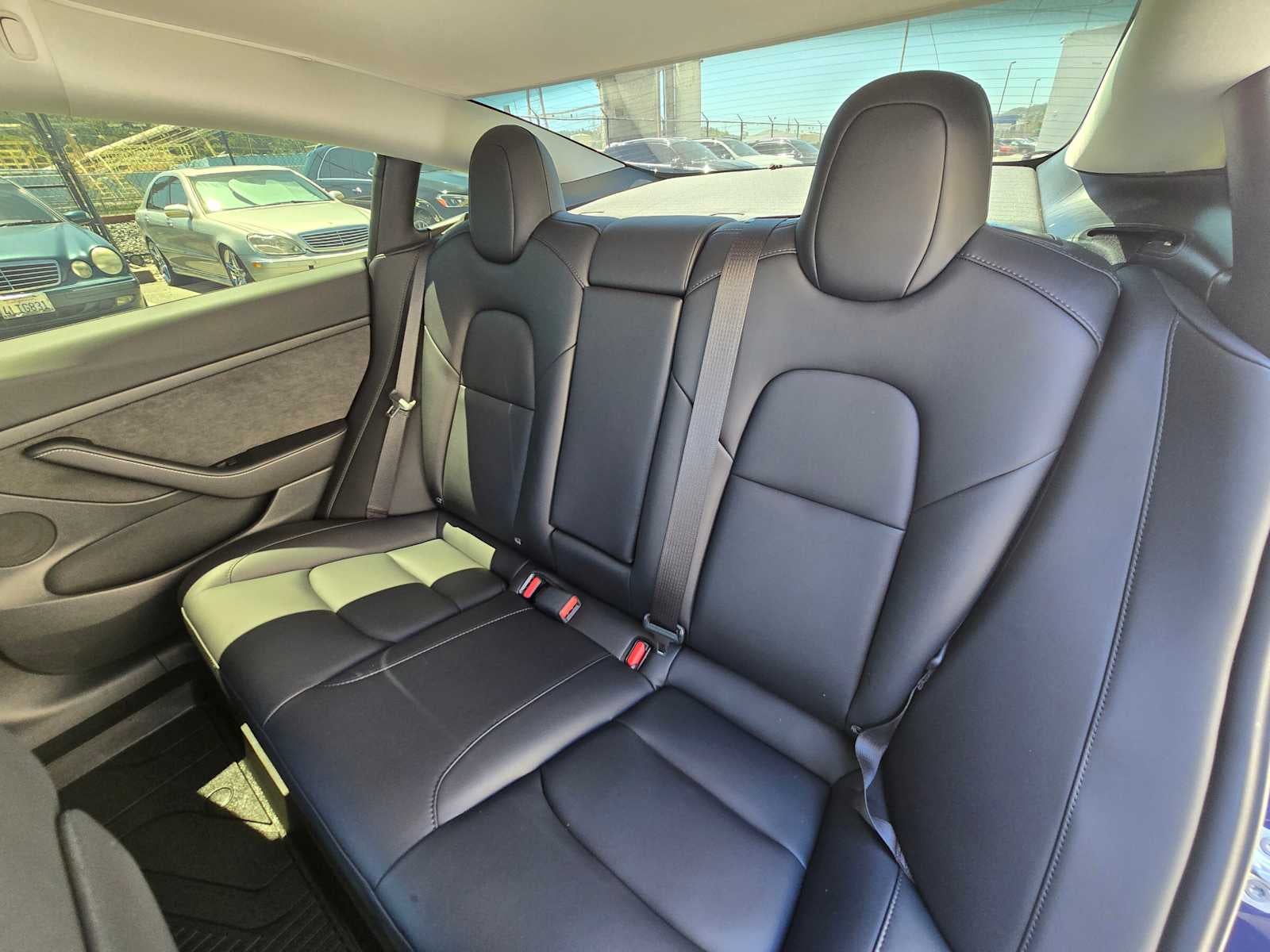 2023 Tesla Model 3 RWD