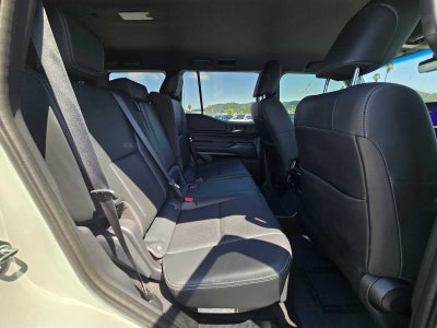 2025 Toyota Land Cruiser 4WD (Natl)