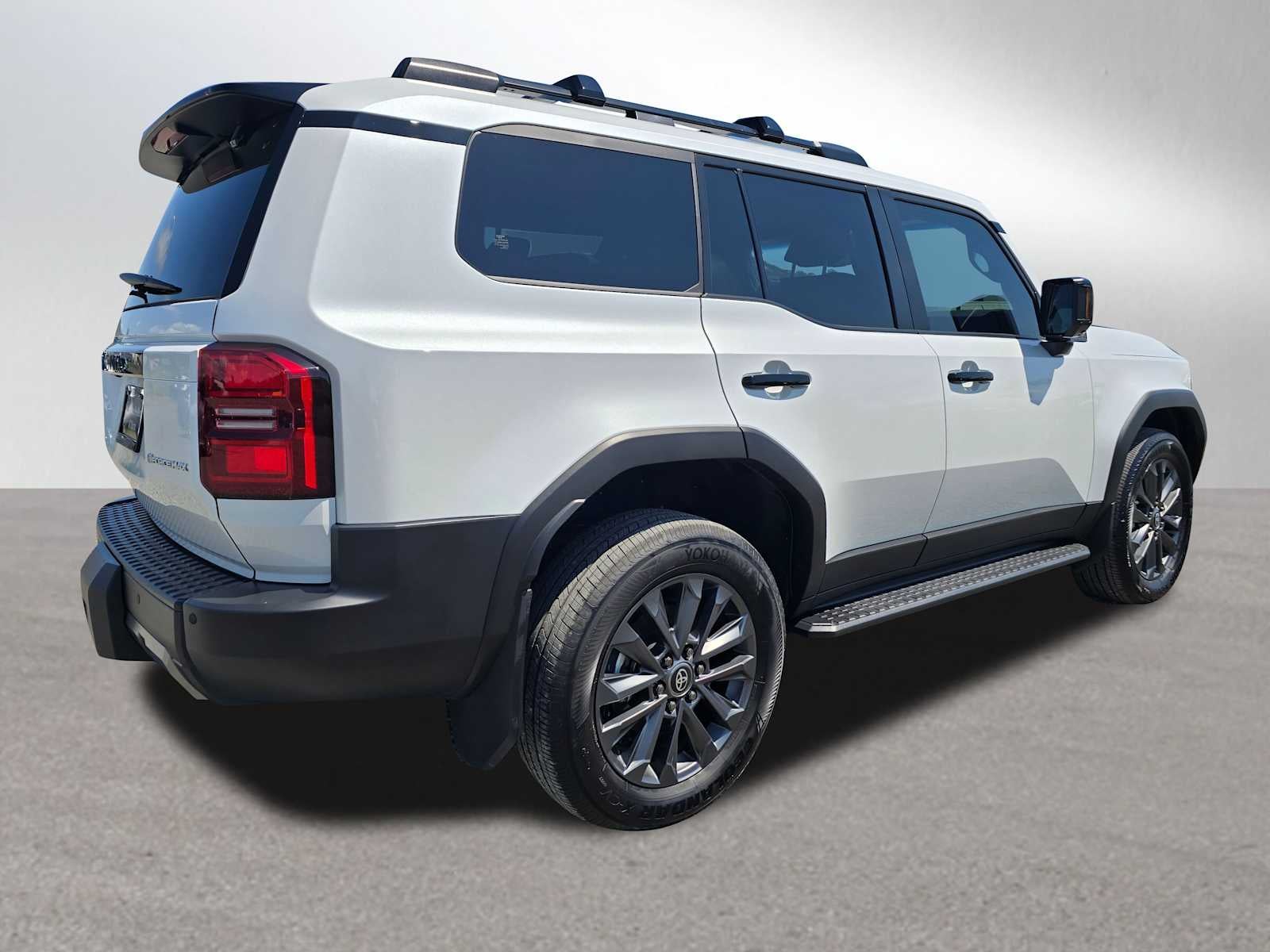 2025 Toyota Land Cruiser 4WD (Natl)