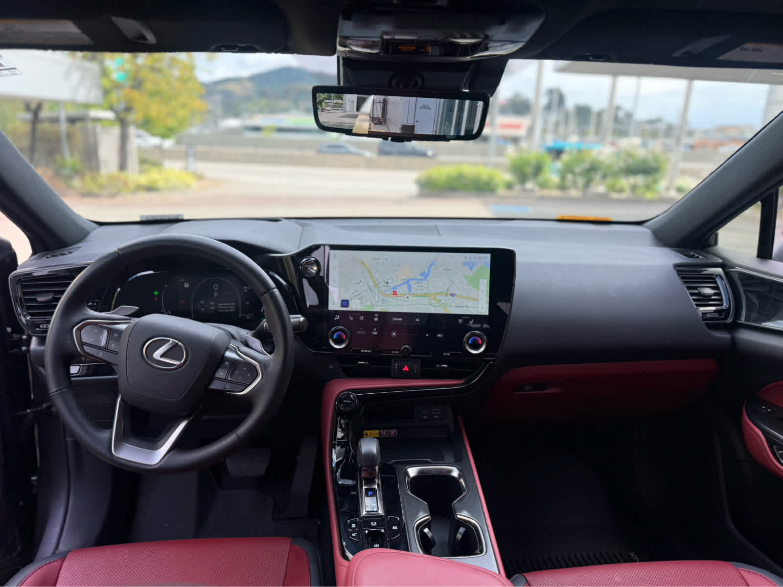 2025 Lexus NX 350h Premium