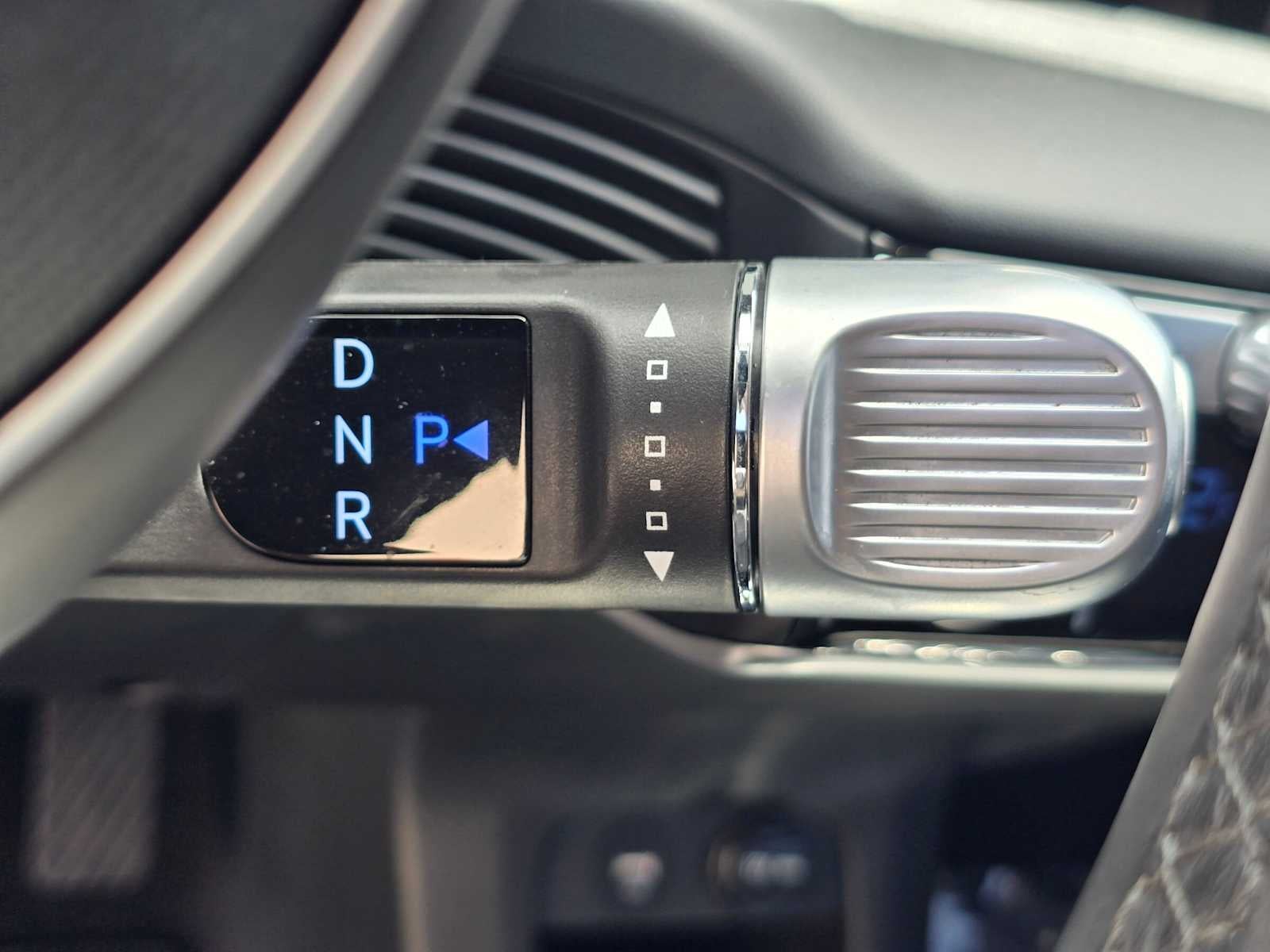 2023 Hyundai IONIQ 5 SE
