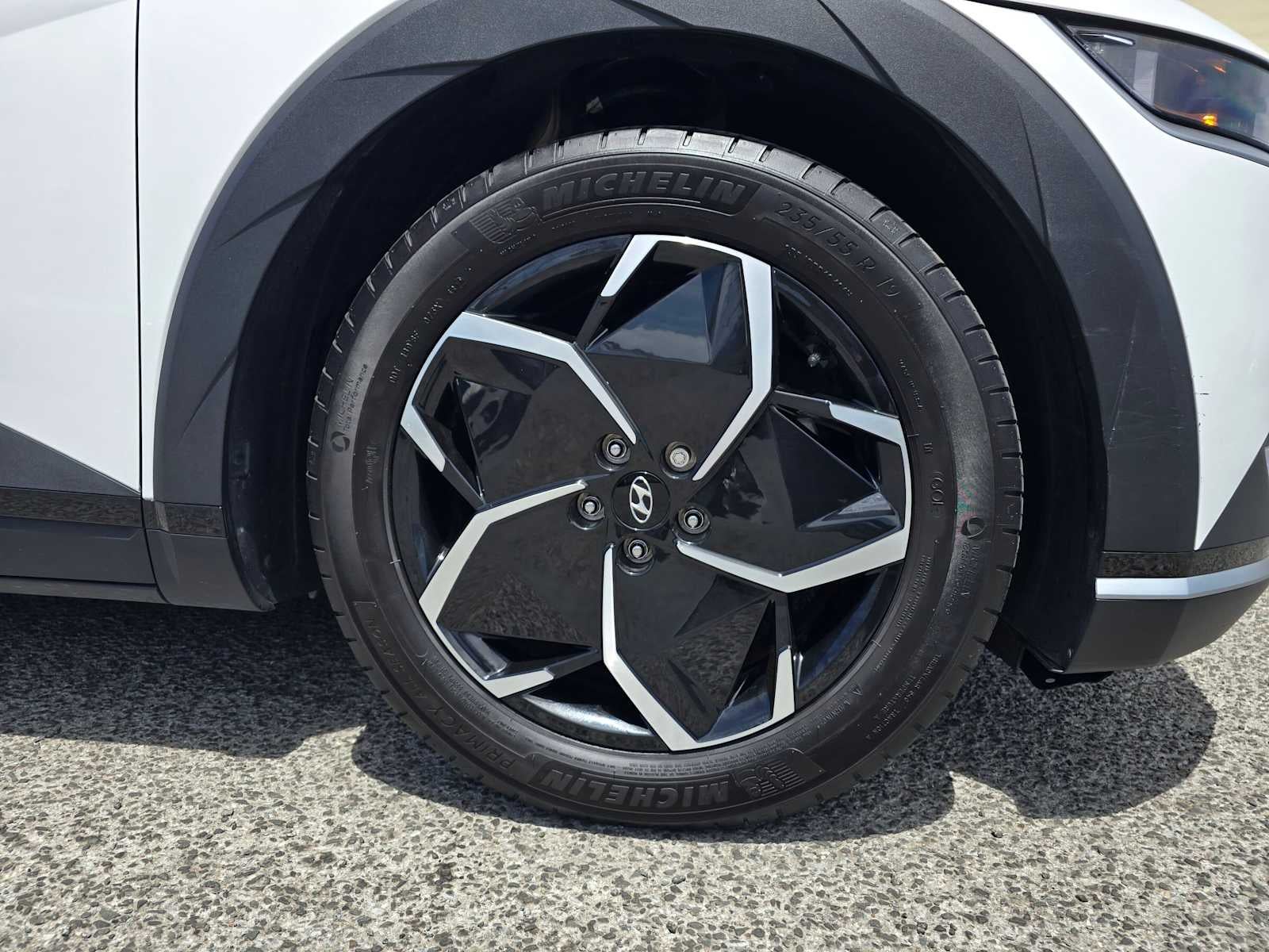 2023 Hyundai IONIQ 5 SE
