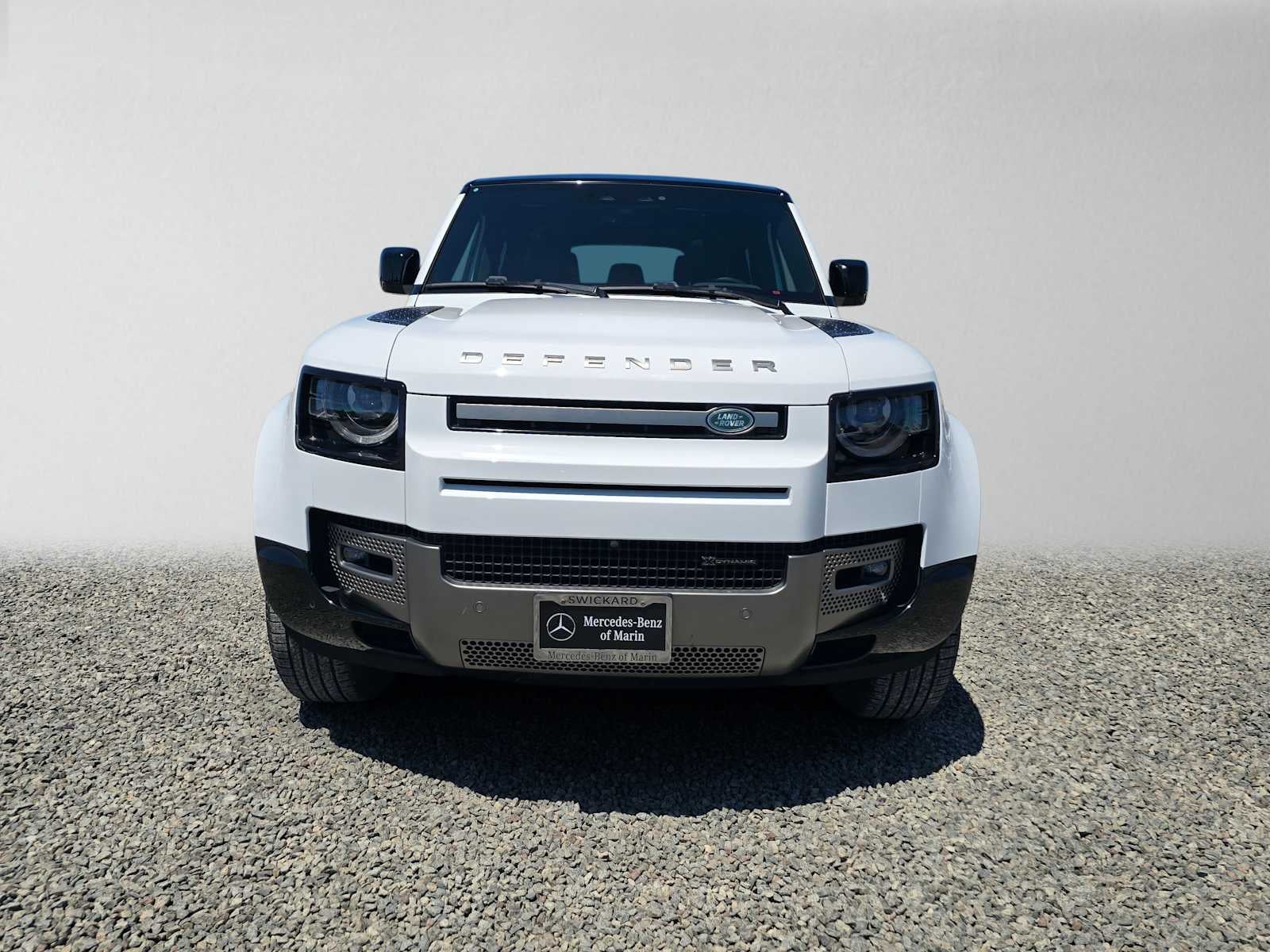 2023 Land Rover Defender X-Dynamic SE