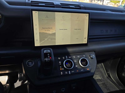 2024 Land Rover Defender V8