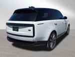 2022 Land Rover New Range Rover SE
