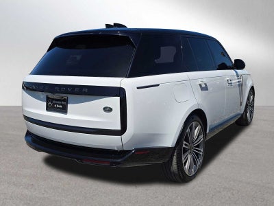 2022 Land Rover New Range Rover SE