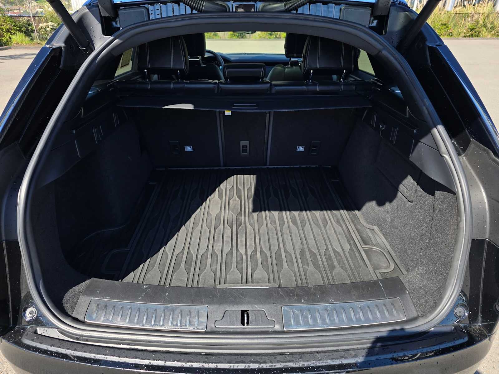 2019 Land Rover Range Rover Velar R-Dynamic SE