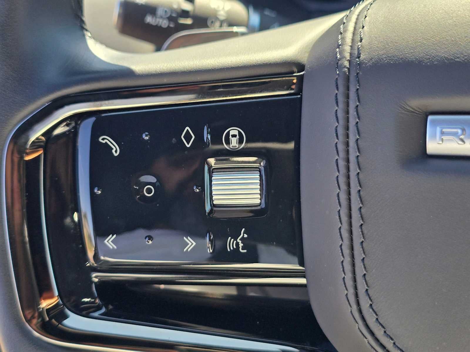 2025 Land Rover Range Rover Velar Dynamic SE - Photo 33