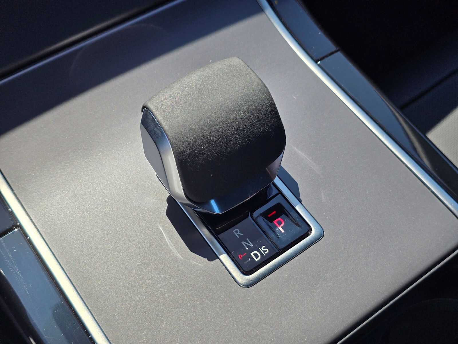2025 Land Rover Range Rover Velar Dynamic SE - Photo 35