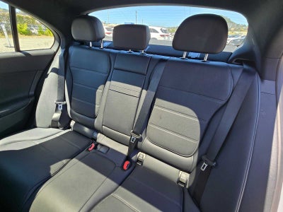 2026 Mercedes-Benz C 300 Sedan