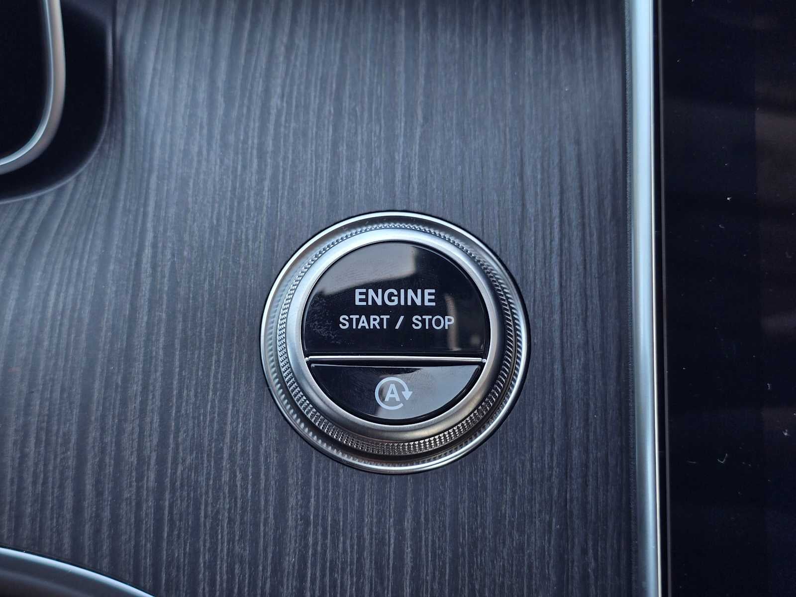 2026 Mercedes-Benz C 300 Sedan