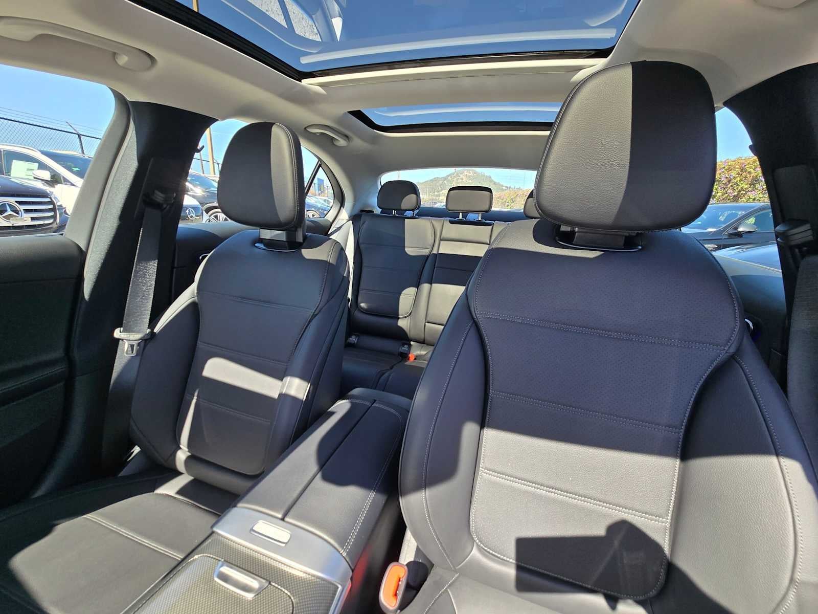 2026 Mercedes-Benz C 300 Sedan