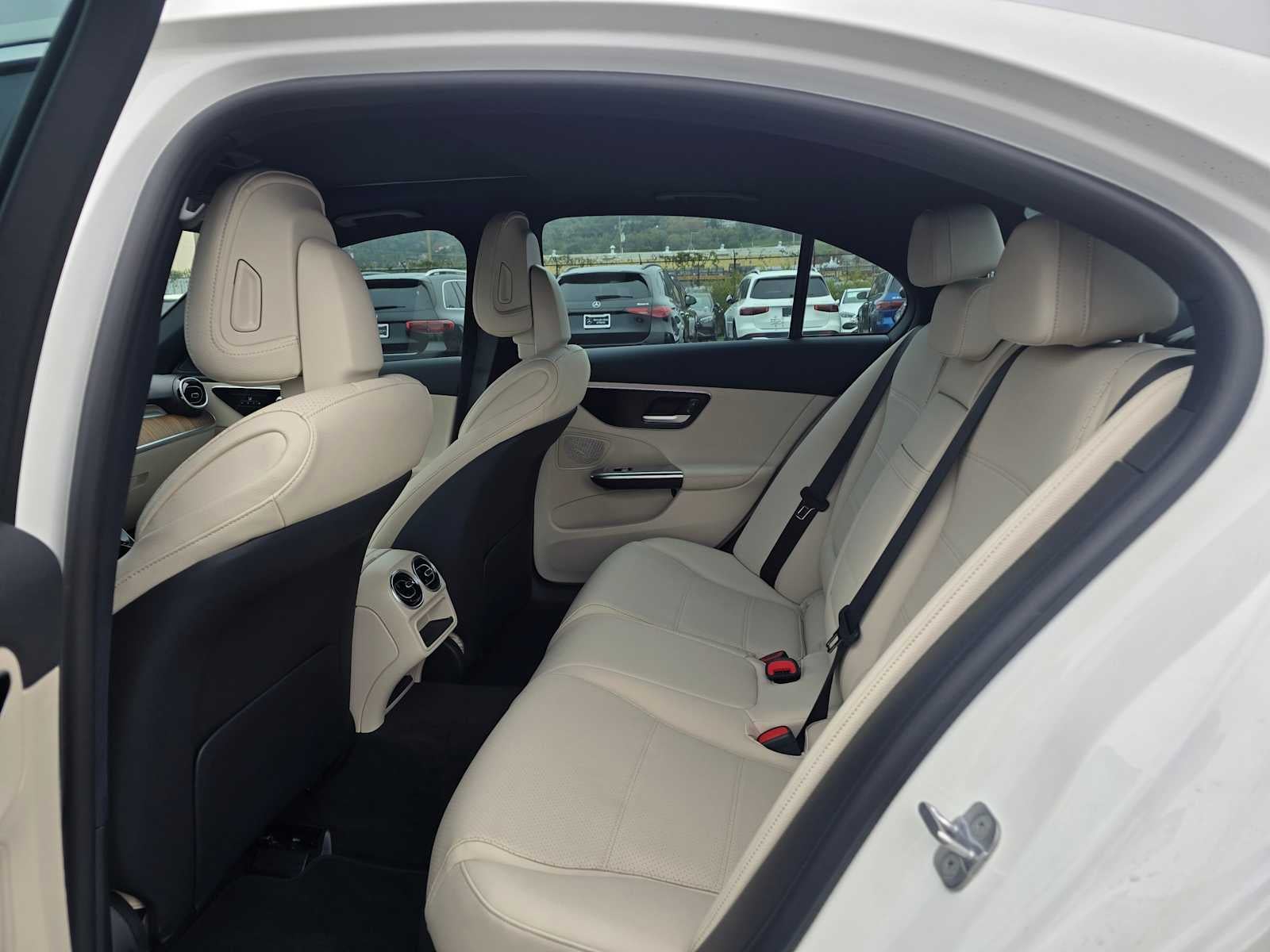 2024 Mercedes-Benz C-Class C 300