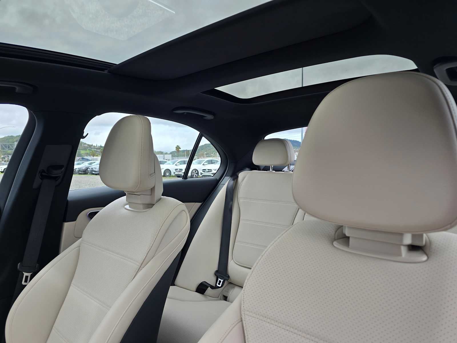 2026 Mercedes-Benz C 300 4MATIC® Sedan