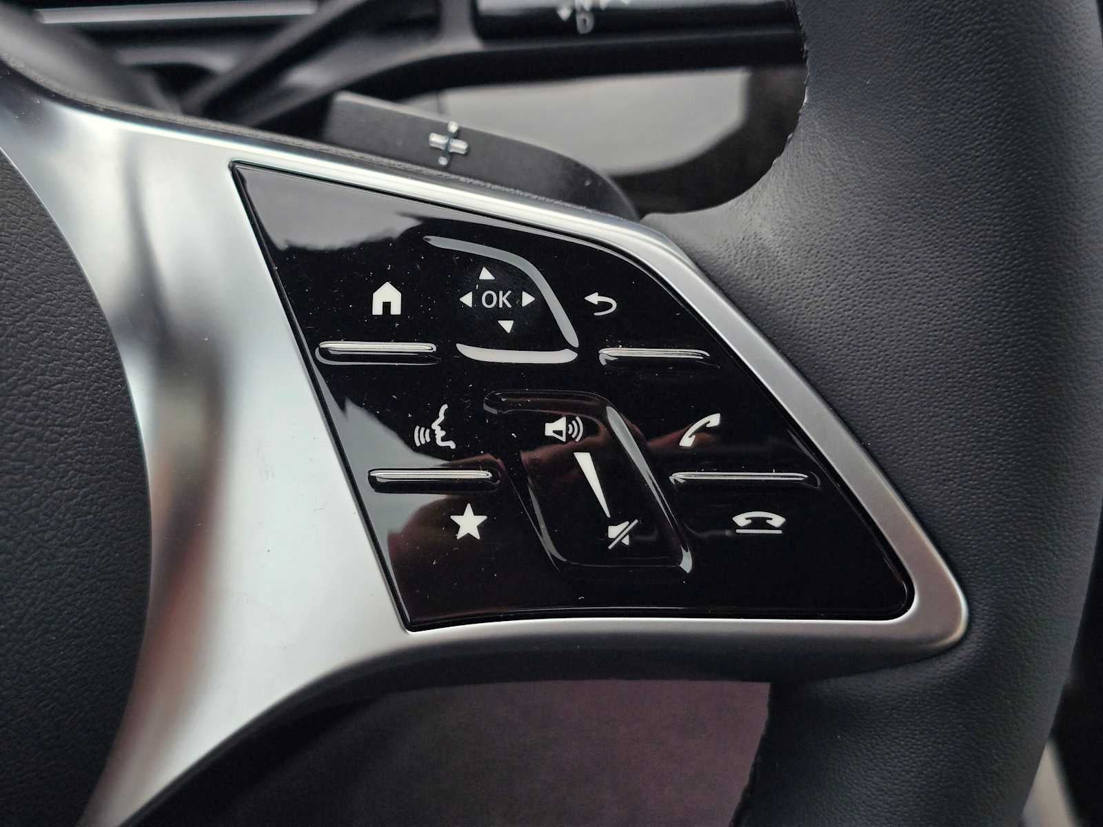 2026 Mercedes-Benz C 300 4MATIC® Sedan