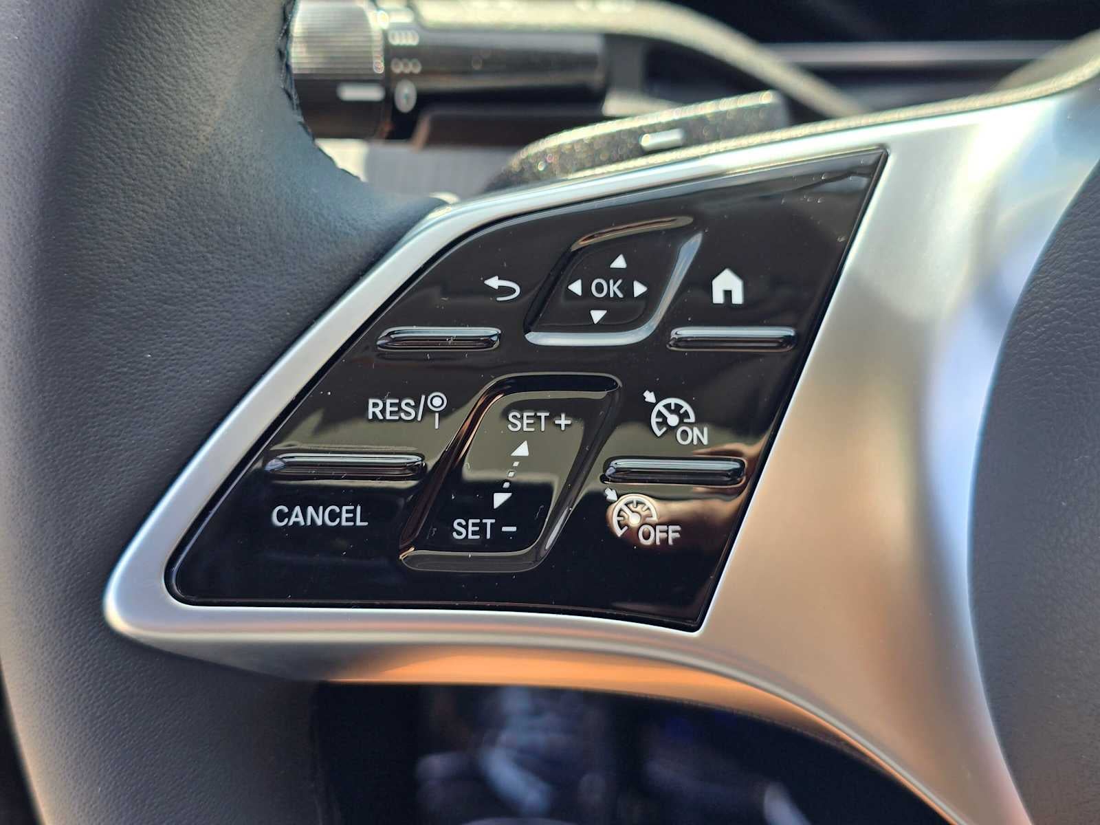 2026 Mercedes-Benz C 300 4MATIC® Sedan
