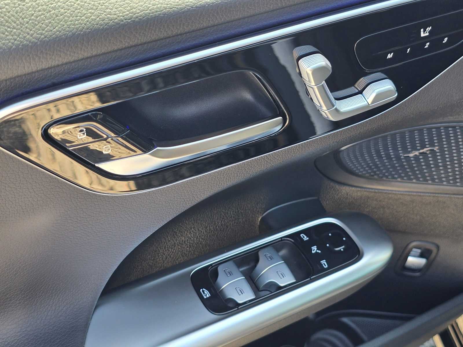 2026 Mercedes-Benz C 300 4MATIC® Sedan